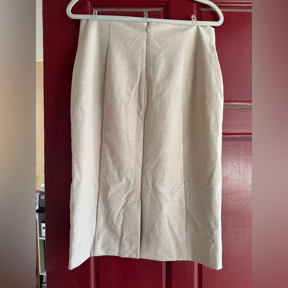 Worthington Cream Skirt Size 10 NEW - Picture 2 of 4